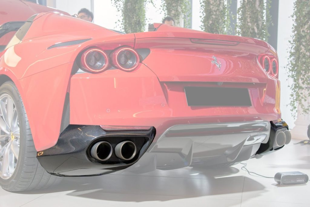 ดิฟฟิวเซอร์ท้าย Dry Carbon Ferrari 812 GTS (GTS OE)