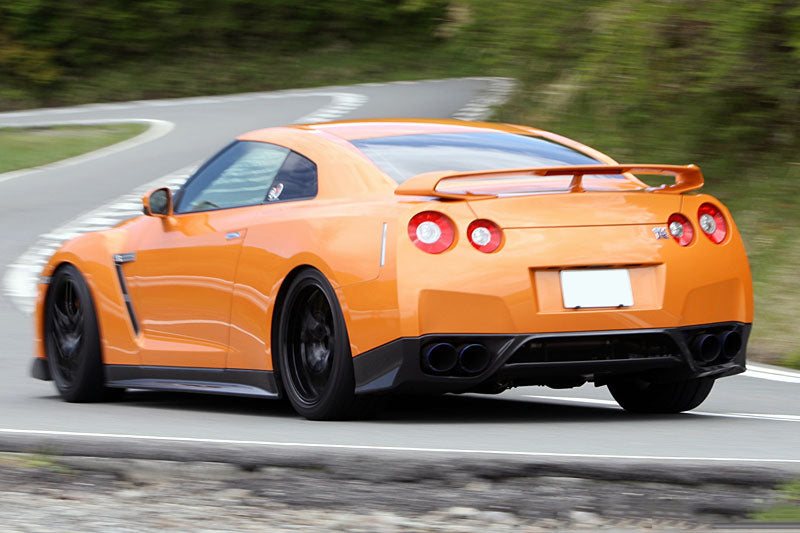 ดิฟฟิวเซอร์ท้าย Carbon Fiber Nissan GT-R R35 2008-2011 (CBA ZEL)