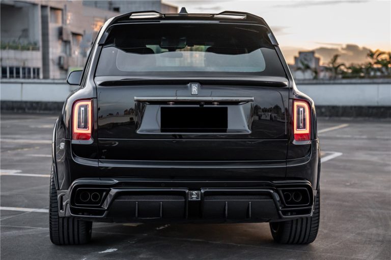 Rear Diffuser Carbon Fiber Rolls-Royce Cullinan 2019-2024 style DarwinPRO(Cullinan BKSS)