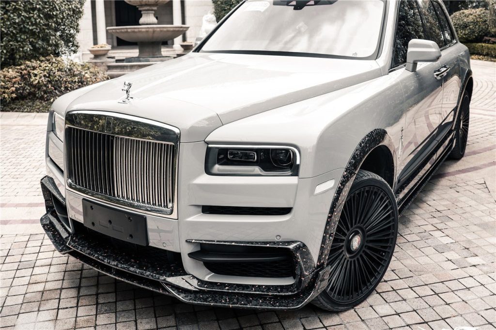 ลิ้นหน้า Carbon Fiber Rolls-Royce Cullinan 2019-2024 ทรง DarwinPRO