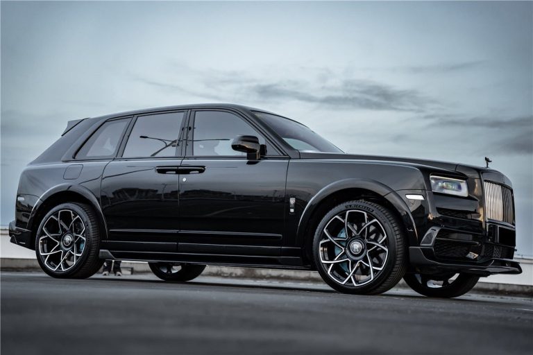 侧裙 Carbon Fiber Rolls-Royce Cullinan 2019-2024 款式 DarwinPRO(Cullinan BKSS)
