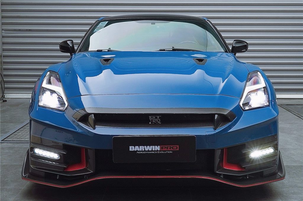 กันชนหน้า Carbon Fiber Nissan GT-R R35 2017-2020 (Nismo)