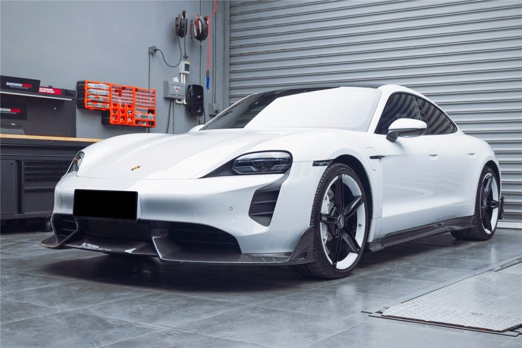ชุดแต่งรอบคัน PORSCHE Taycan (CT CADO)