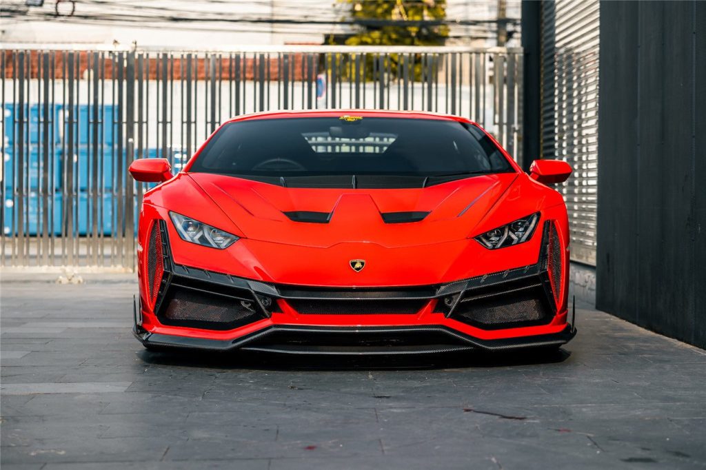 กันชนหน้า LAMBORGHINI Huracan EVO ทรง DarwinPRO (Tecnica BKSSII)