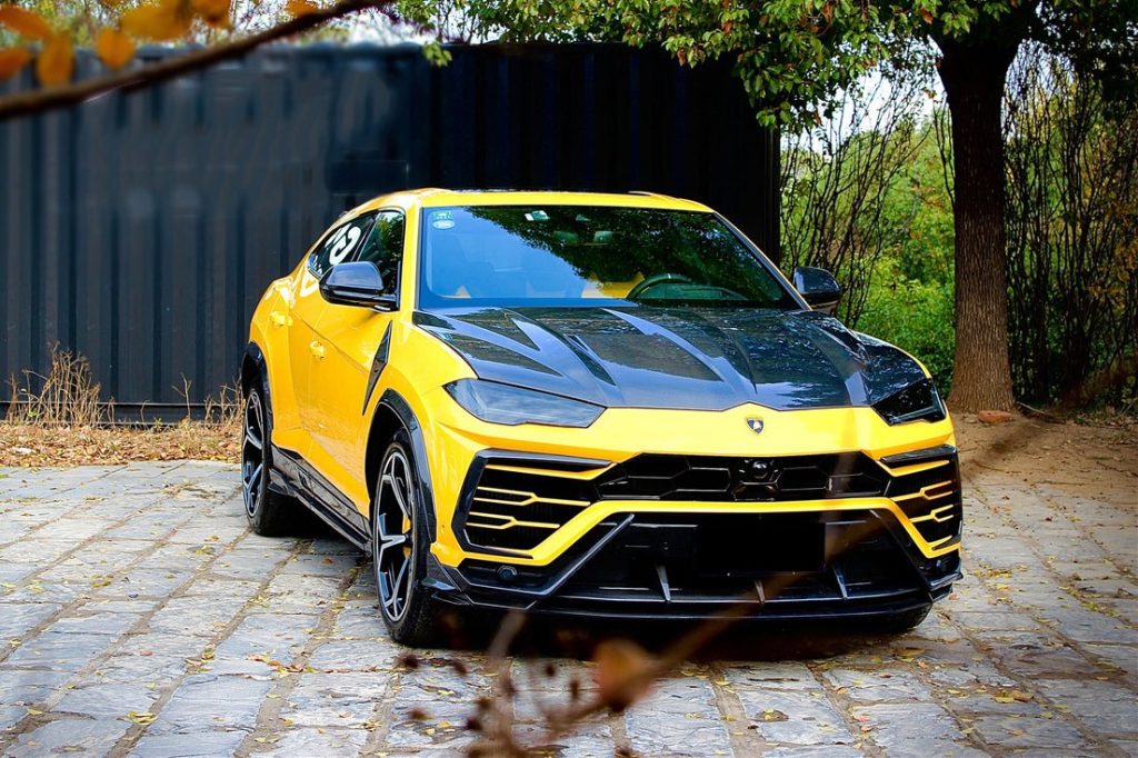 ลิ้นหน้า Dry Carbon LAMBORGHINI Urus (URUS TC) 2018-2022 #2