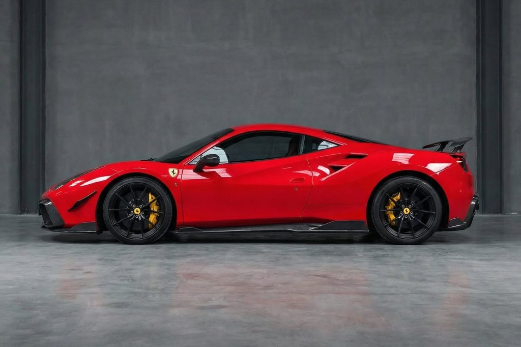 สเกิร์ตข้าง Carbon Fiber Ferrari 488 GTB ทรง DarwinPRO