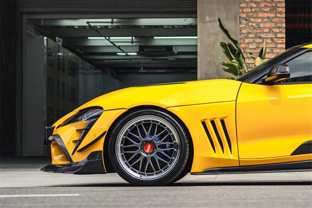 แก้มข้าง Carbon Fiber TOYOTA SUPRA A90-A91 (A91 BKSS)
