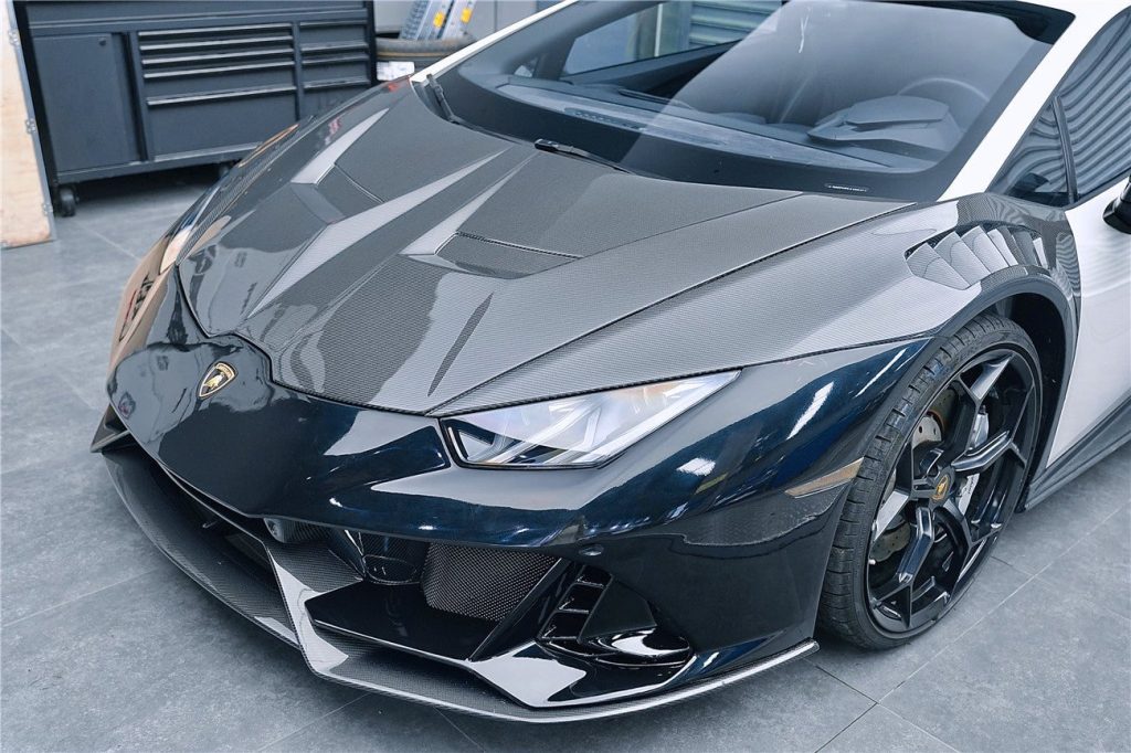 แก้มข้าง Carbon Fiber LAMBORGHINI Huracan EVO ทรง DarwinPRO