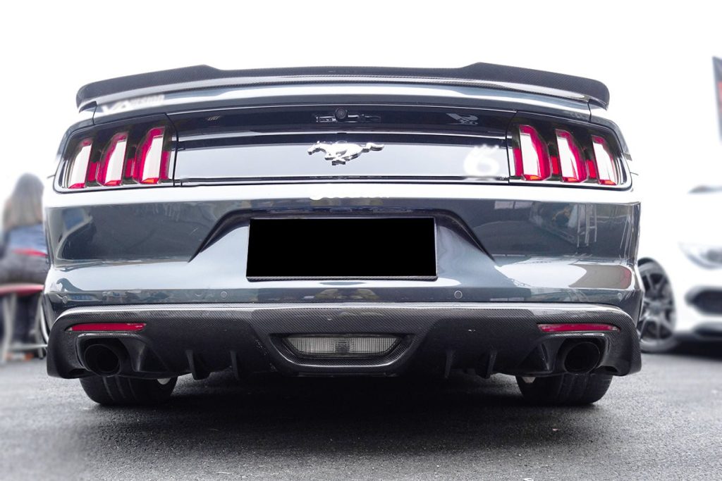 ดิฟฟิวเซอร์ท้าย Carbon Fiber Ford MUSTANG 2014-2017 (Mustang Rsh)