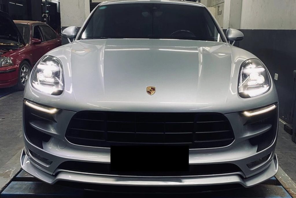 ลิ้นหน้า Carbon Fiber PORSCHE Macan 2014-2021 (ATS)