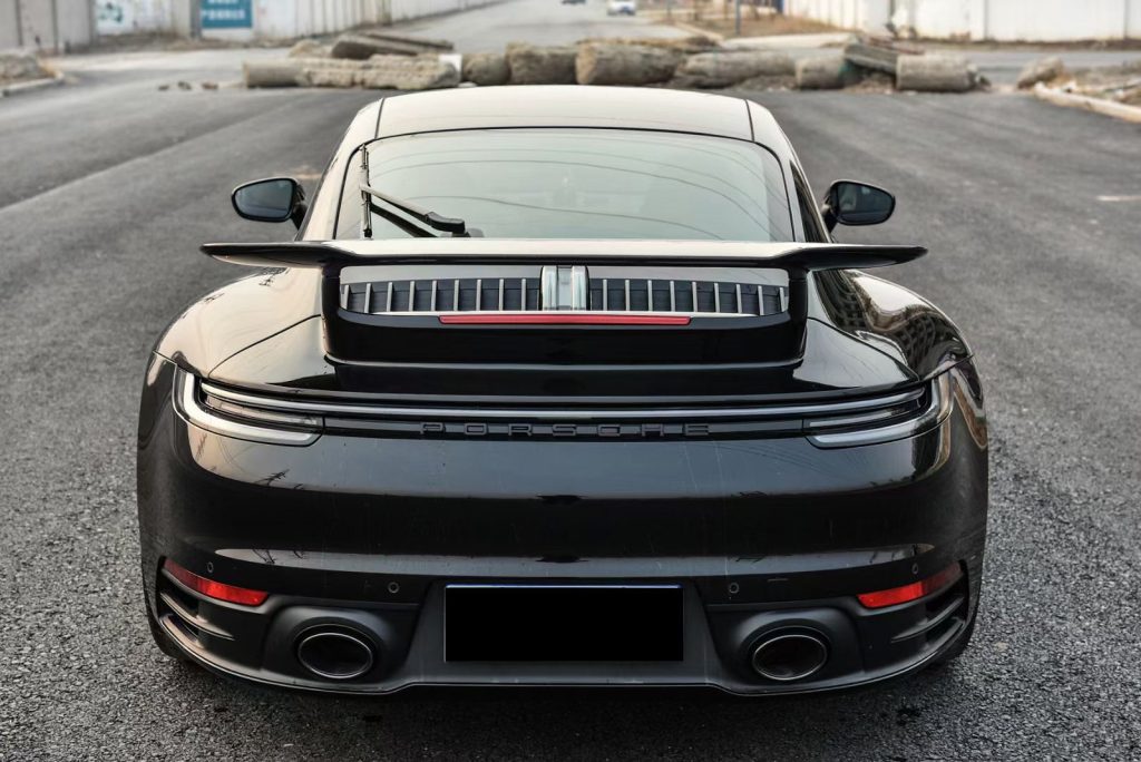 สปอยเลอร์ท้าย Autoclave Carbon Fiber PORSCHE 911 992.1 ทรง Carbonado (SD)