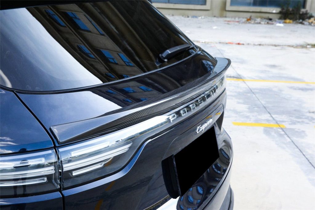 สปอยเลอร์ท้าย Carbon Fiber PORSCHE Cayenne 959.1 ทรง Carbonado
