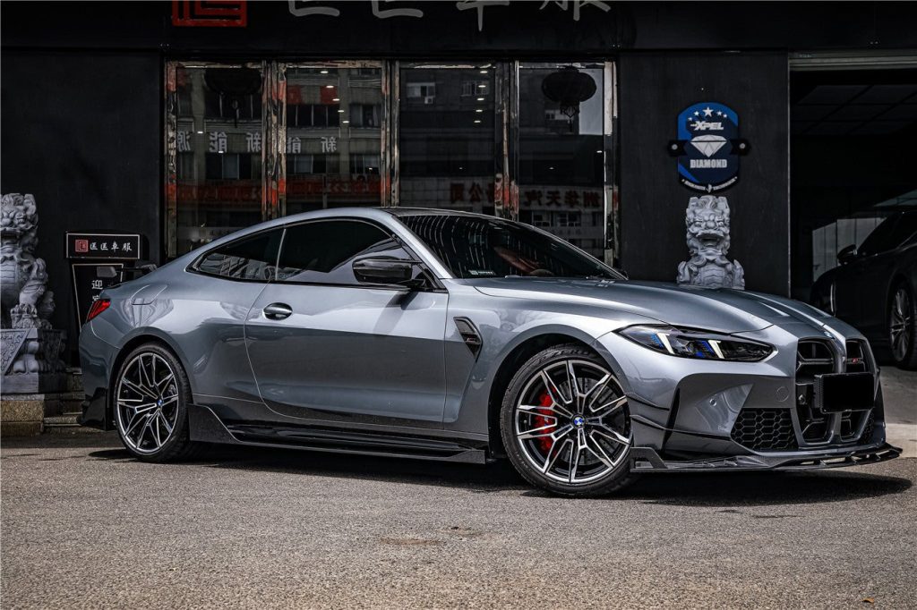 สเกิร์ตข้าง Carbon Fiber BMW 4 Series G82-G83 M4 (G83 BKSS)