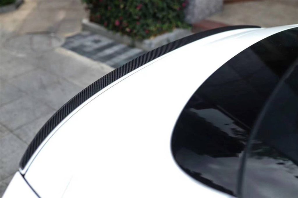 สปอยเลอร์ท้าย Bentley Continental GT (GT Editon)