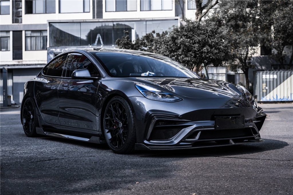 สเกิร์ตข้าง Carbon Fiber Tesla Model 3