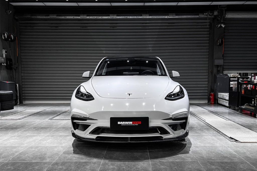 กันชนหน้า Carbon Fiber Tesla Model Y 2020-2024