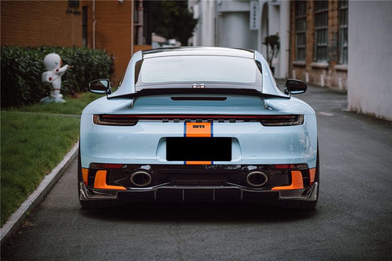 ลิ้นหน้า PORSCHE 911 992.1 ทรง DarwinPRO (Modl BKSS)