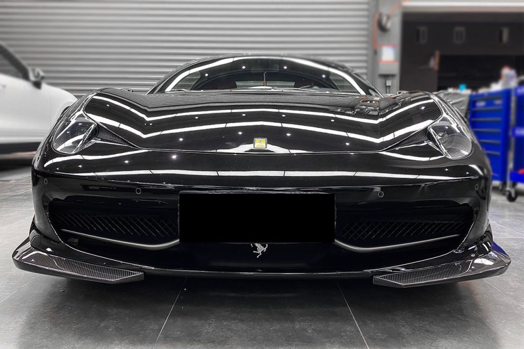 ชุดแต่ง Ferrari