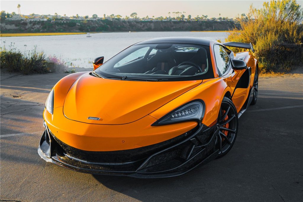 ชุดแต่ง McLaren