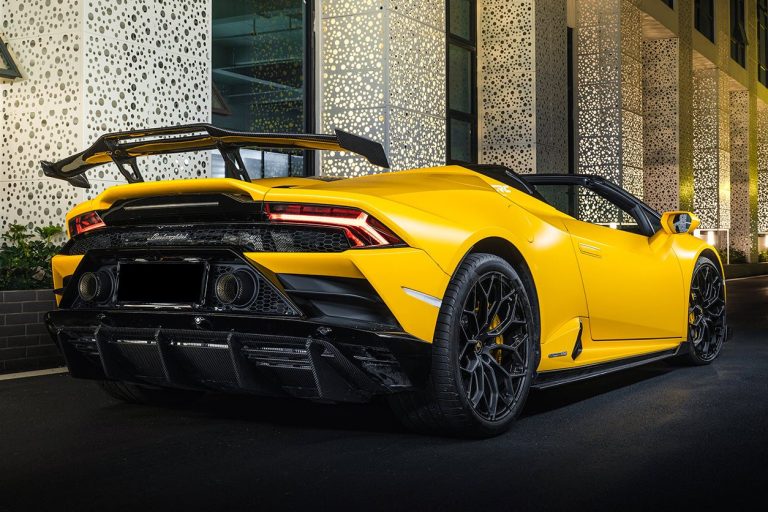 Rear Diffuser Autoclave Carbon Fiber LAMBORGHINI Huracan EVO style DarwinPRO