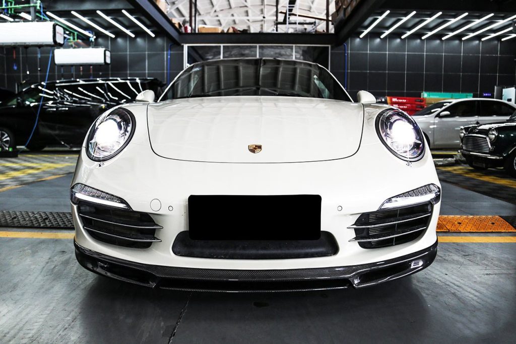 ลิ้นหน้า PORSCHE 911 991.1 (VRS)