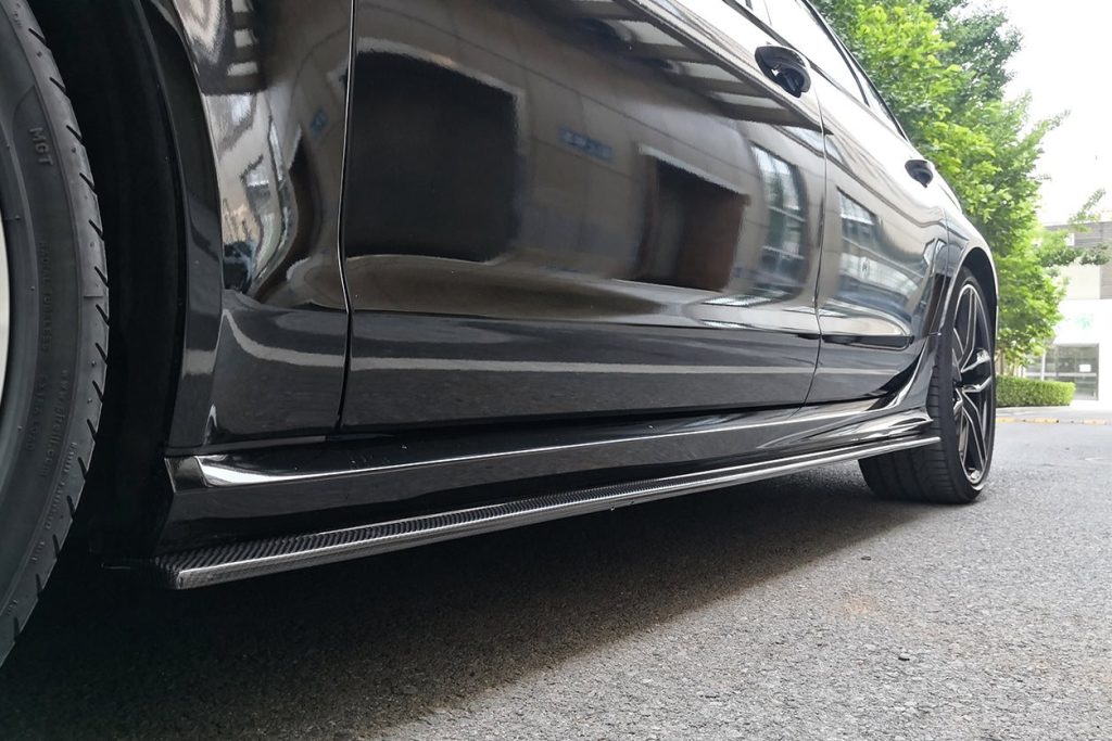 สเกิร์ตข้าง Carbon Fiber AUDI A6 C7 RS6 (Avant MN)