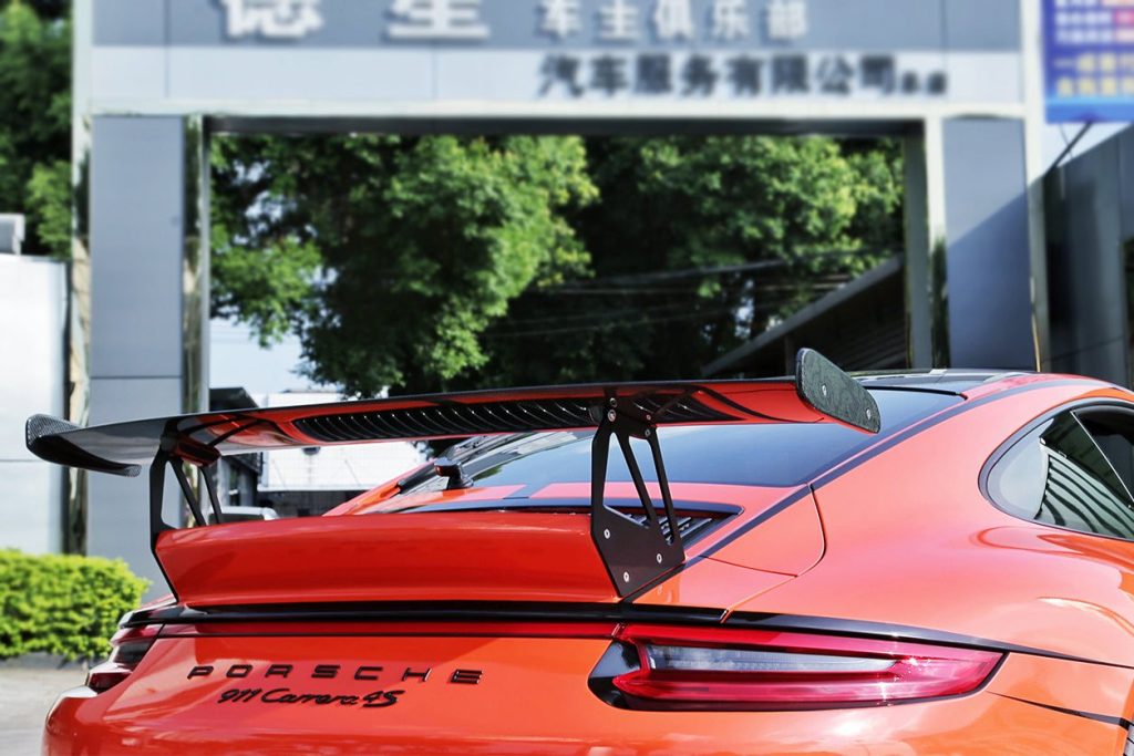 สปอยเลอร์ท้าย PORSCHE 911 991.2 (GTS VRS-GT)