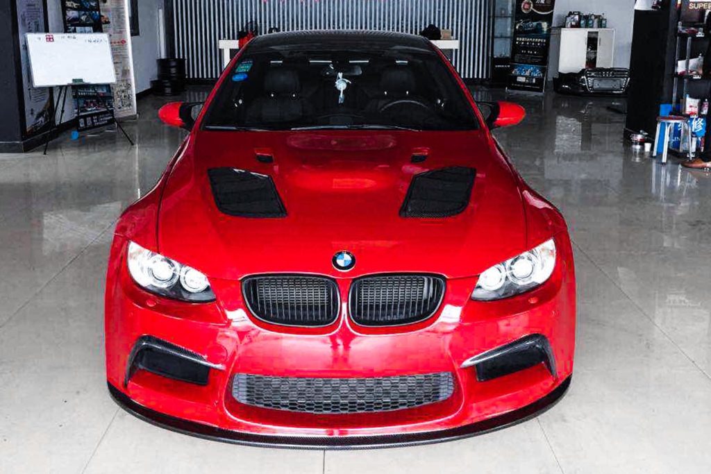 ฝากระโปรงหน้า Carbon Fiber BMW 3 Series E90-E92-E93 M3 ทรง Carbonado