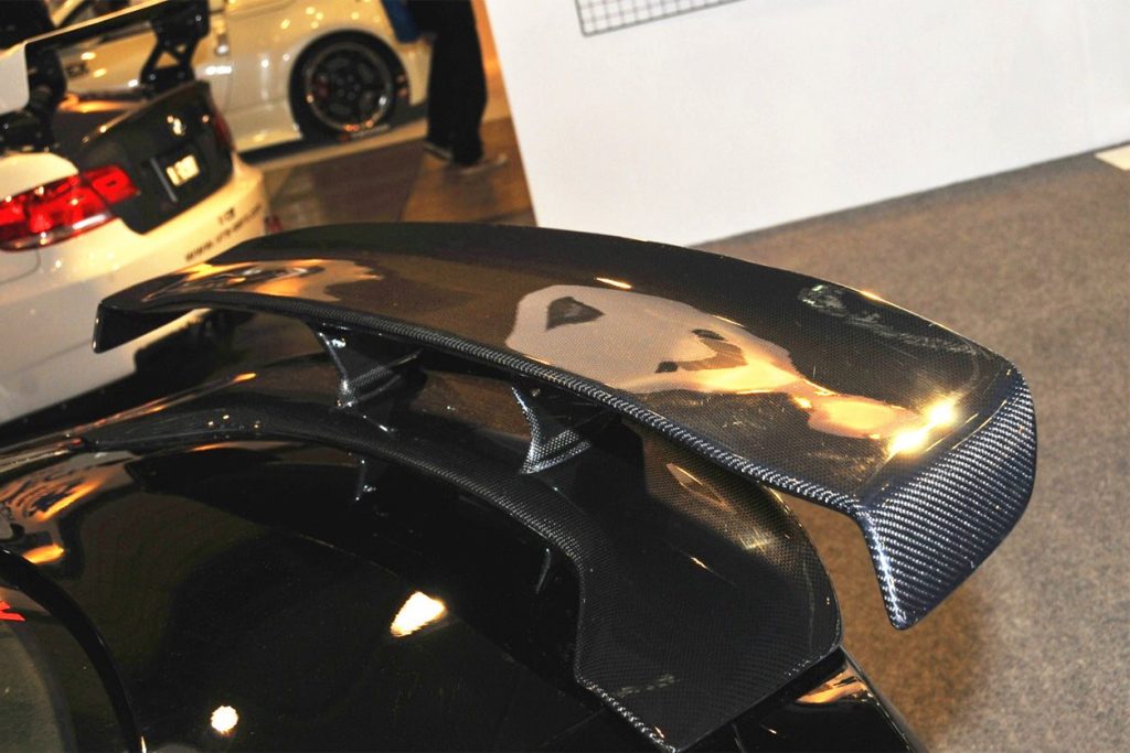 สปอยเลอร์ท้าย Nissan GT-R R35 NISMO (EBA VA-II)