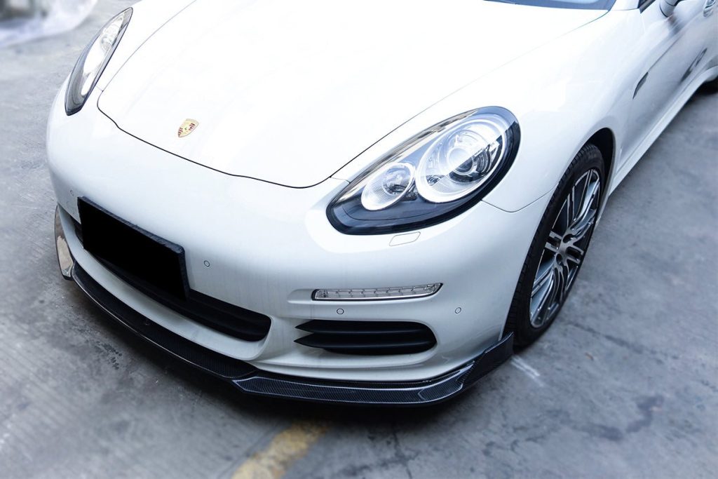ลิ้นหน้า Carbon Fiber PORSCHE Panamera 970.2 (BS-Sport)