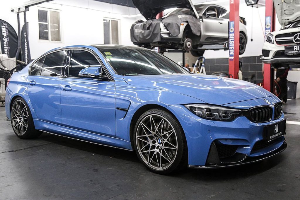 สเกิร์ตข้าง Carbon Fiber BMW 3 Series F80 M3 (F82 MP)