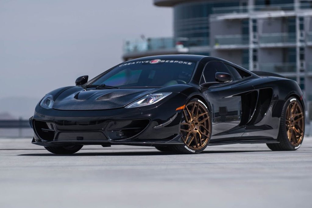สเกิร์ตข้าง Carbon Fiber McLaren 650S (RZS)