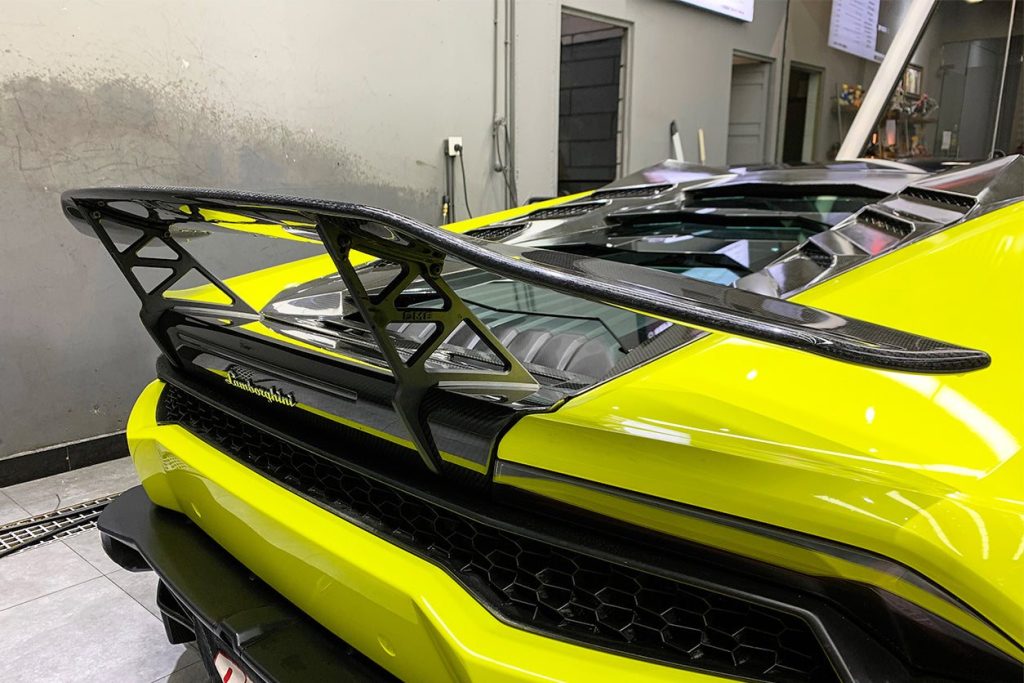 สปอยเลอร์ท้าย Carbon Fiber LAMBORGHINI Huracan LP580 (Tecnica DC)
