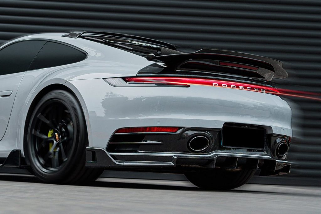 ลิ้นหน้า Carbon Fiber PORSCHE 911 992.1 ทรง DarwinPRO 2019-2024 #4