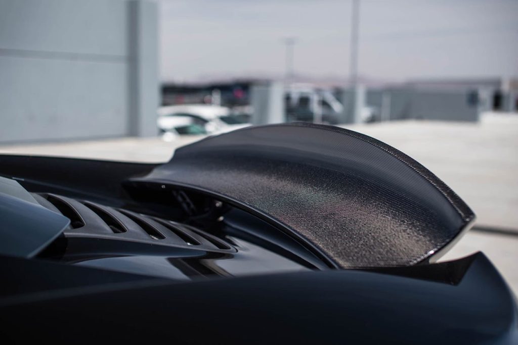 สปอยเลอร์ท้าย McLaren 650S (BKSS)