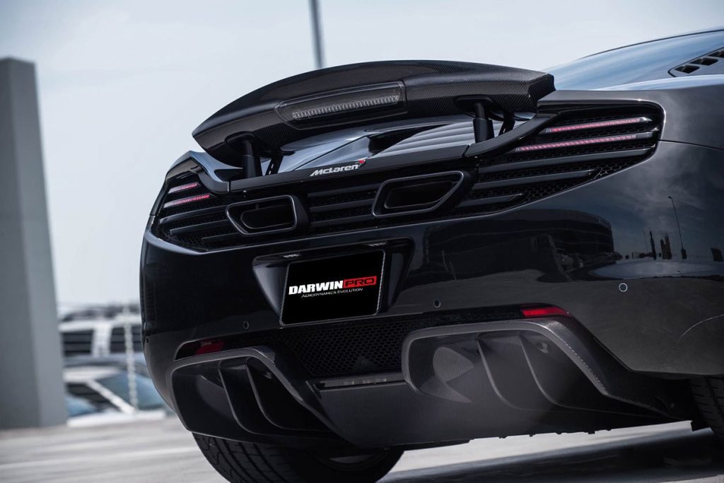 ดิฟฟิวเซอร์ท้าย McLaren 650S (DPR)