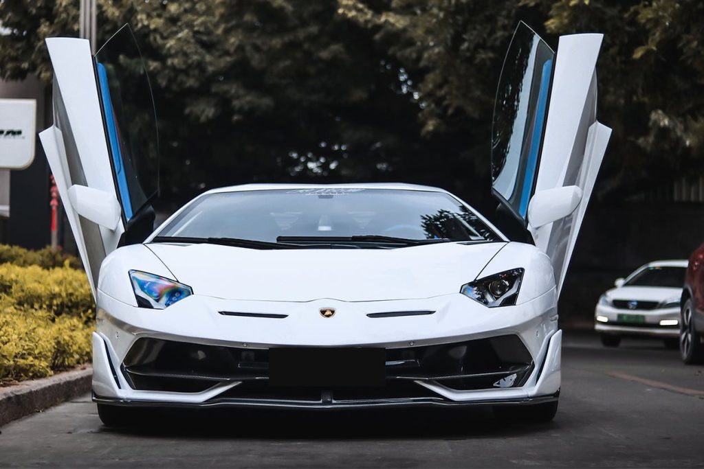 ชุดแต่งรอบคัน Dry Carbon LAMBORGHINI Aventador SVJ (Roadster SVJ)
