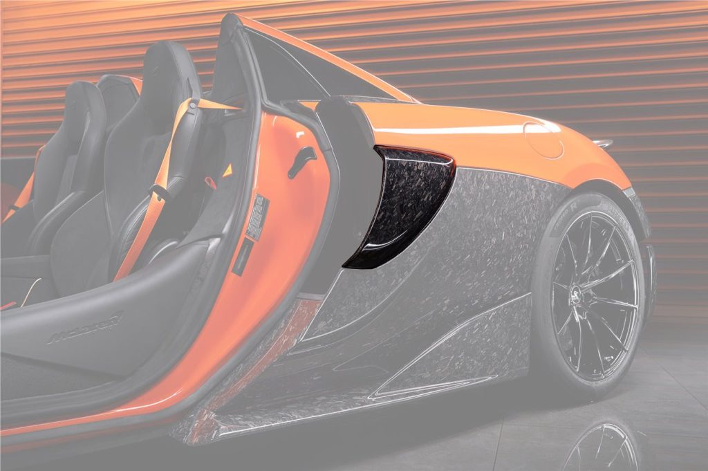 แก้มข้าง Carbon Fiber McLaren 600LT