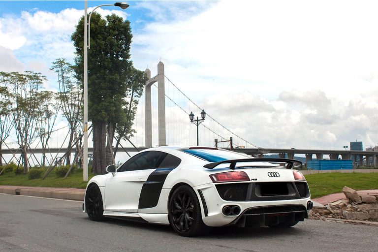 สปอยเลอร์ท้าย Carbon Fiber AUDI R8 GEN1 Coupe ทรง DarwinPRO
