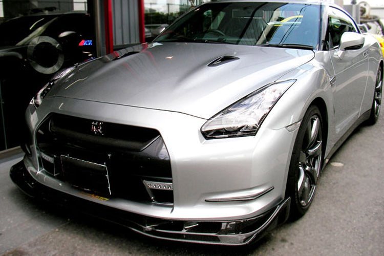 คาร์นาด Carbon Fiber Nissan GT-R R35 2008-2011