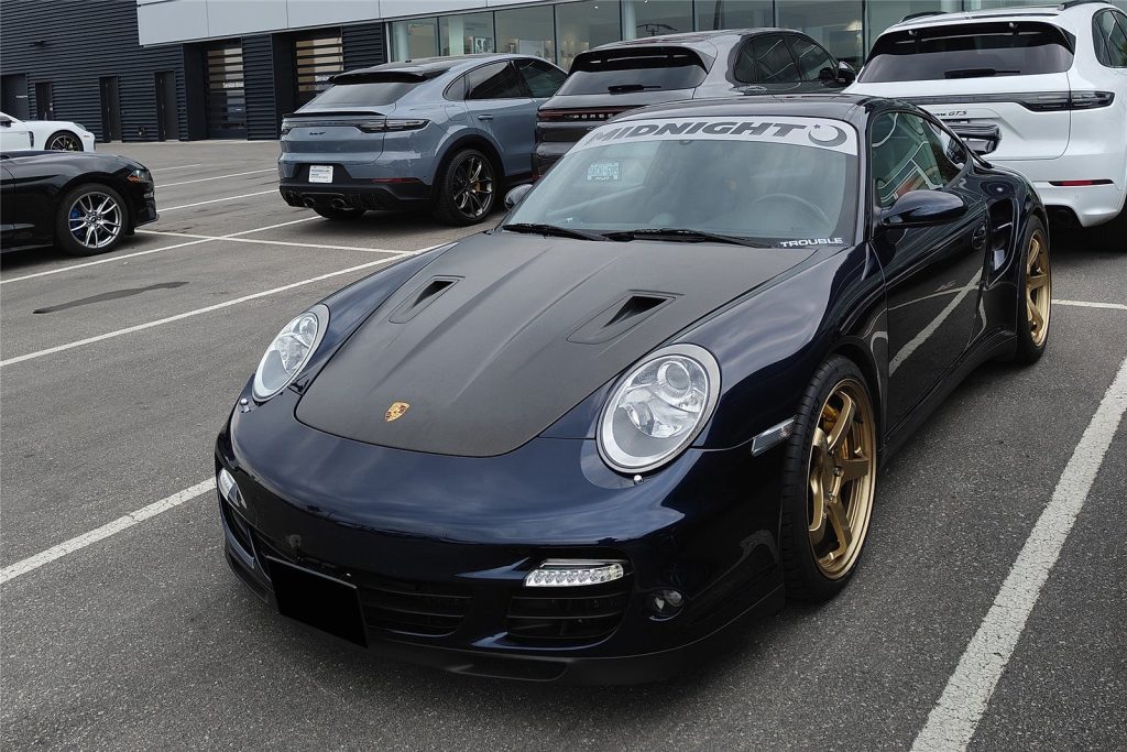 ฝากระโปรงหน้า Carbon Fiber PORSCHE 911 997.1 ทรง DarwinPRO