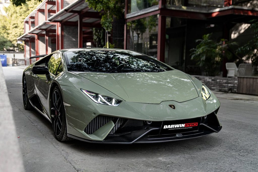 กันชนหน้า Carbon Fiber LAMBORGHINI Huracan EVO (Tecnica Performante)