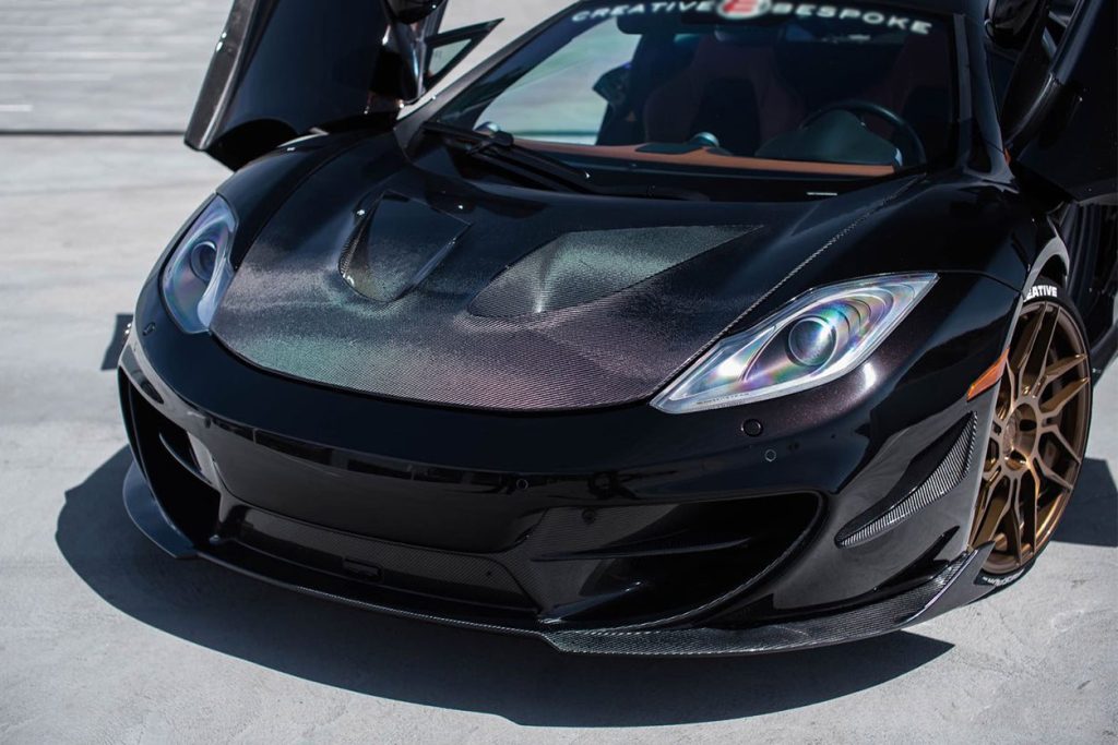 ฝากระโปรงหน้า Carbon Fiber McLaren 12C (P1)