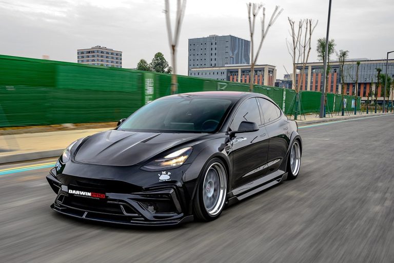 สเกิร์ตข้าง Carbon Fiber Tesla Model 3 ทรง DarwinPRO (IMP) 2017-2026