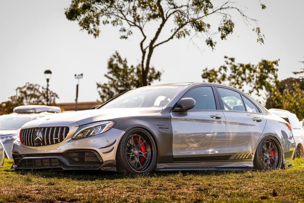 แก้มข้าง Carbon Fiber MERCEDES BENZ C-Class W205