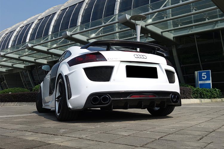 กันชนหลัง AUDI TT 8J ทรง DarwinPRO (TTS DPRG)