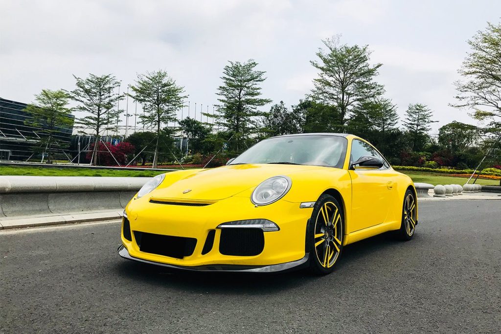 กันชนหน้า PORSCHE 911 997.2 ทรง DarwinPRO (GT3)