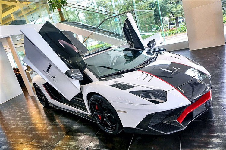 แก้มข้าง Carbon Fiber LAMBORGHINI Aventador LP700 Coupe (Roadster BKSS)