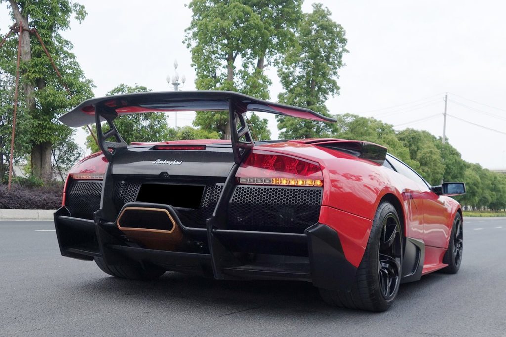 สปอยเลอร์ท้าย LAMBORGHINI Murcielago (Murcielago SV)