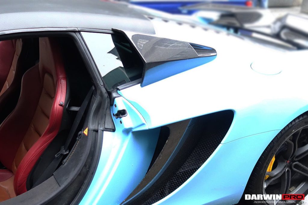 ช่องระบายอากาศ Carbon Fiber McLaren 650S (BKSS)